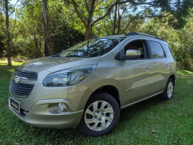 Carro Chevrolet Spin 2015 LTZ 7S 1.8 (Flex) (Aut)