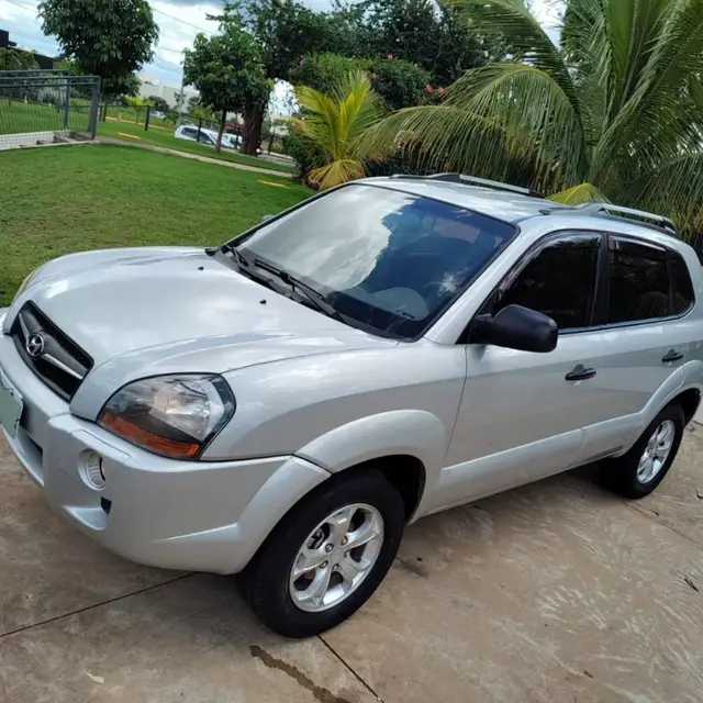 Carro Hyundai Tucson 2010 GL 2.0 16V (aut.)