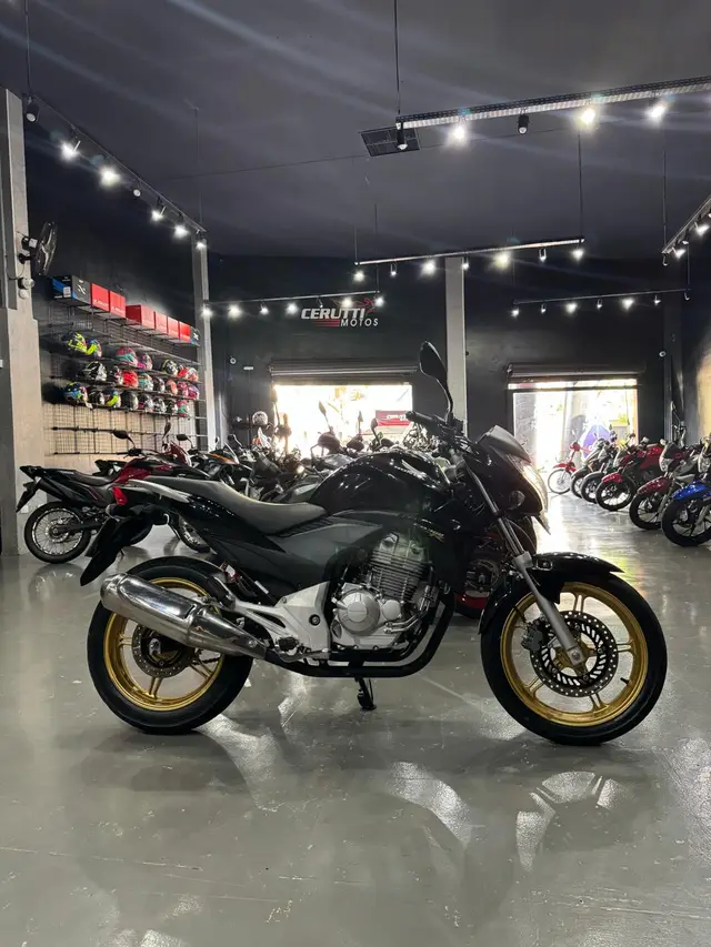 Moto Honda CB 300R 2014 (ABS)