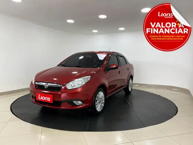 Carro Fiat Grand Siena 2013 Evo Attractive 1.4 8V (Flex)