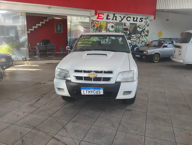 Carro Chevrolet S10 Cabine Dupla 2011 S10 Advantage 4x2 2.4 (Flex) (Cab Dupla)