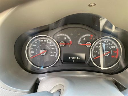 Palio Attractive 1.4 8V (Flex)