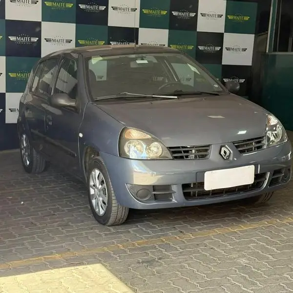 Carro Renault Clio 2011 Hi-Flex 1.0 16V