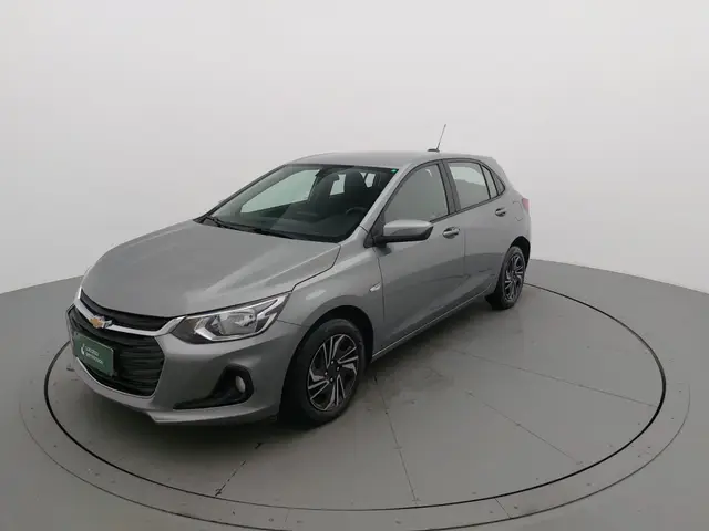 Carro Chevrolet Onix Plus 2024 LT 1.0