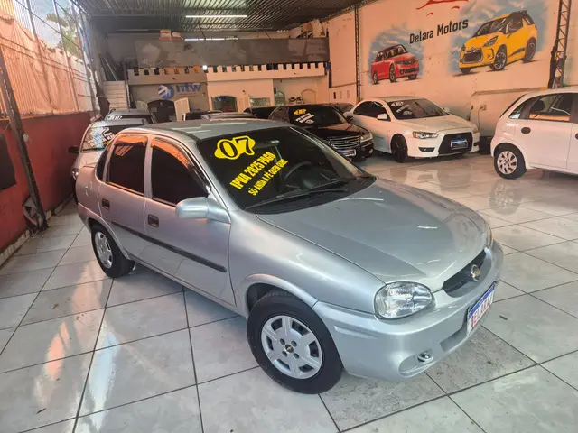Carro Chevrolet Classic 2007 Corsa Sedan  Life 1.0 (Flex)