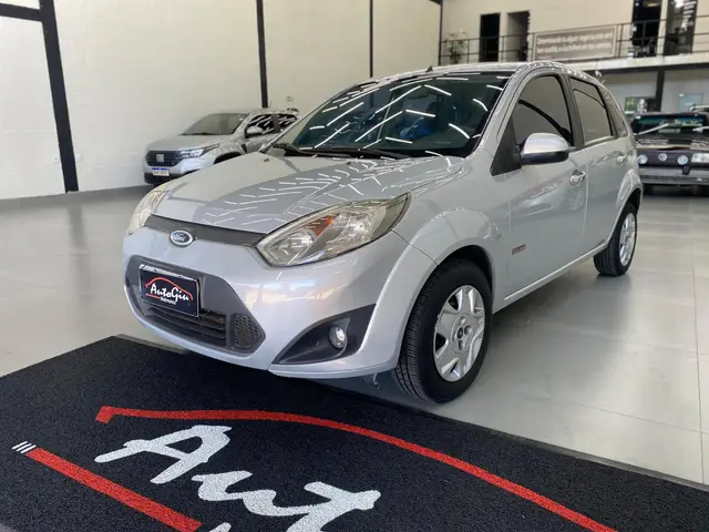 Carro Ford Fiesta Hatch 2013 SE Rocam 1.6 (Flex)