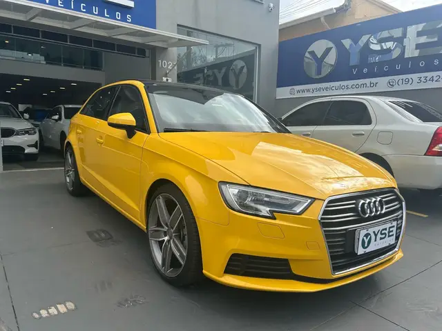 Carro Audi A3 2018 1.4 TFSI Ambiente Tiptronic (Flex)