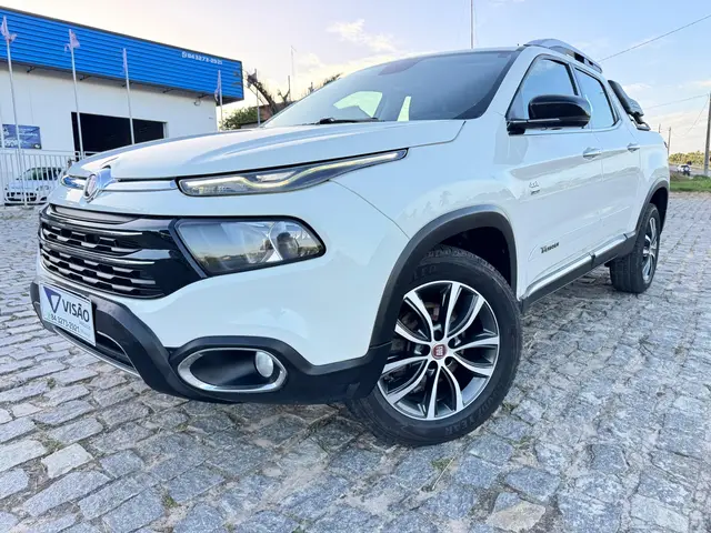 Carro Fiat Toro 2021 2.0 TDI Volcano Auto 4WD