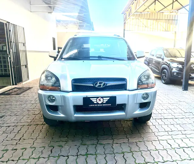Carro Hyundai Tucson 2010 GL 2.0 16V