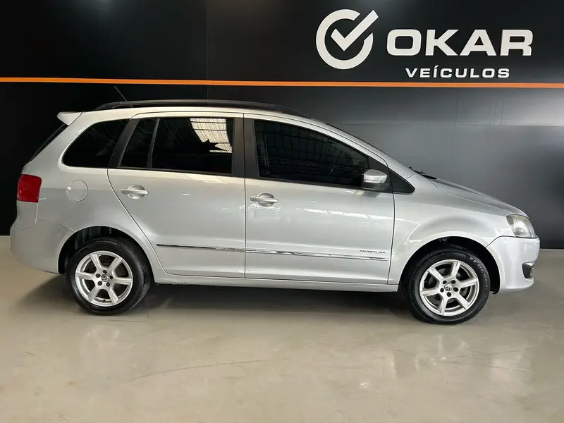 Volkswagen SpaceFox Sportline 1.6 8V (Flex)