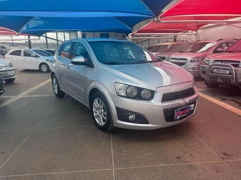 Chevrolet Sonic Hatch LTZ 1.6 (Aut)