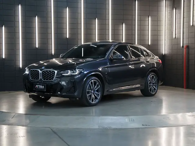 Carro BMW X4 2023 xDrive30i M Sport 2.0 Turbo (Aut.)