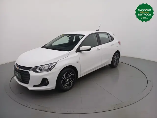 Carro Chevrolet Onix Plus 2024 LT 1.0