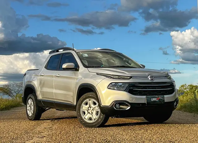 Carro Fiat Toro 2017 Freedom 1.8 AT6 4x2 (Flex)