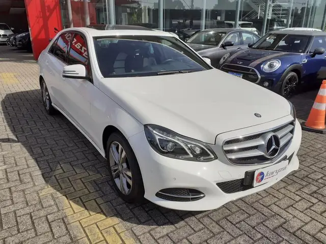 Carro Mercedes-Benz Classe E 2014 E 250 Avantgarde 2.0 CGI Turbo