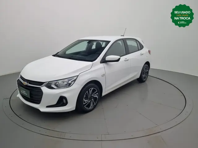 Carro Chevrolet Onix Plus 2024 LT 1.0