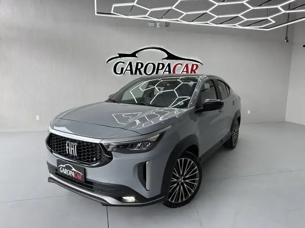 Carro Fiat Fastback 2024 Limited Edition Powered by Abarth