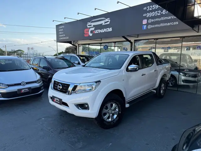Carro Nissan Frontier 2018 2.3 TD CD SE 4x4 (Aut)