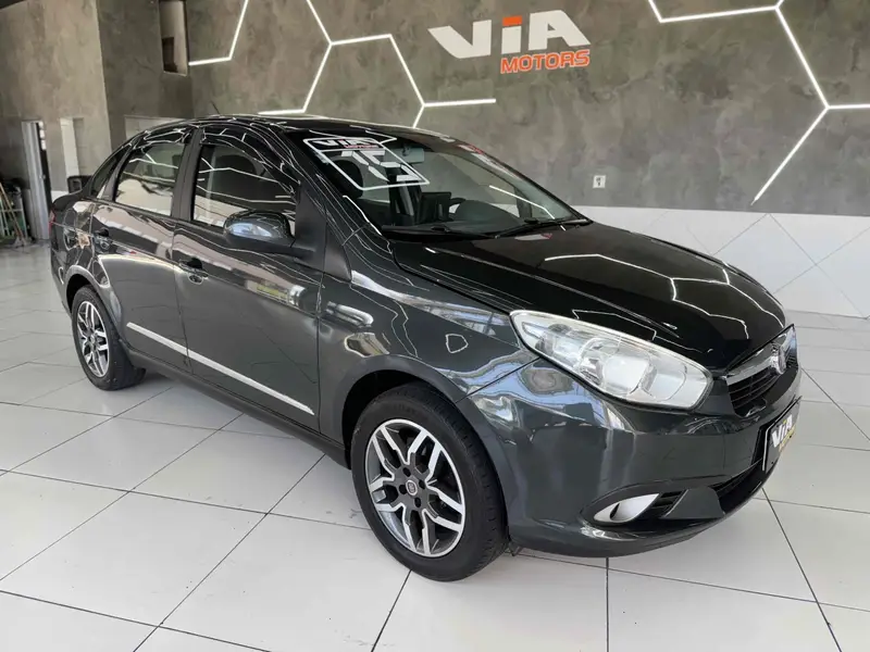 Fiat Grand Siena Essence 1.6 16V Dualogic (Flex)