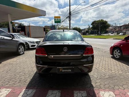 Linea Essence 1.8 16V (Flex)