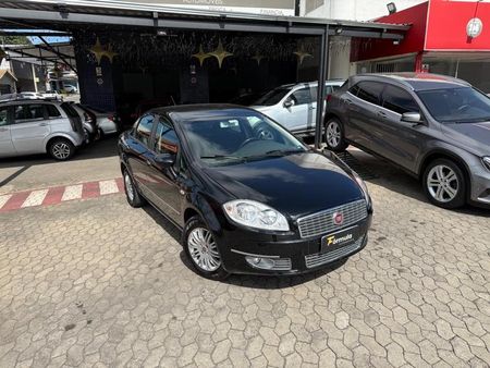Linea Essence 1.8 16V (Flex)