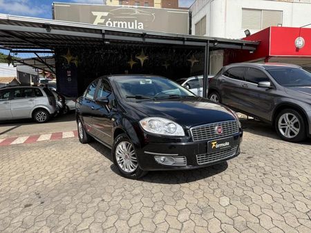 Linea Essence 1.8 16V (Flex)