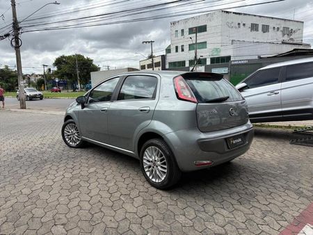 Punto Essence 1.6 16V (Flex)