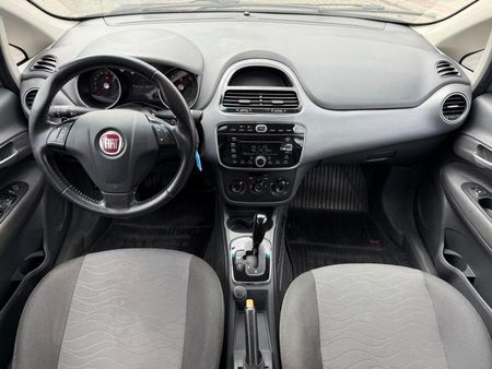 Punto Essence 1.6 16V (Flex)
