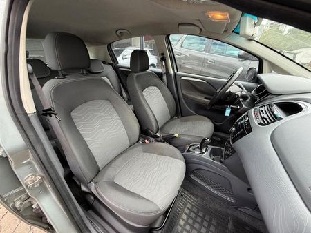 Punto Essence 1.6 16V (Flex)