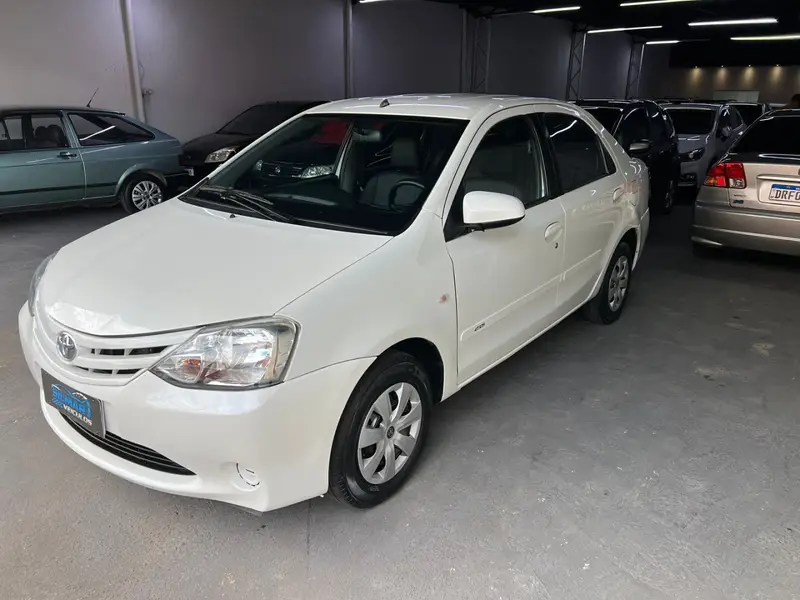 Toyota Etios XS 1.5 (Flex)