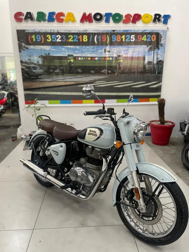 Carro Royal Enfield Classic 350 2023 Halcyon