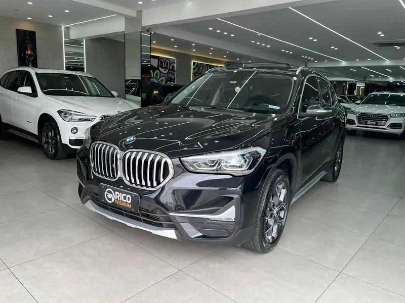 BMW X1 SDRIVE 20i Outdoor 2.0.Flex (Aut.)