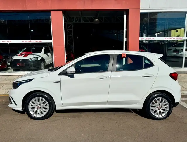 Carro Fiat Argo 2018 Precision 1.8 E.Torq AT6 (Flex)