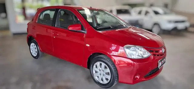 Carro Toyota Etios 2014 XS 1.5 (Flex)