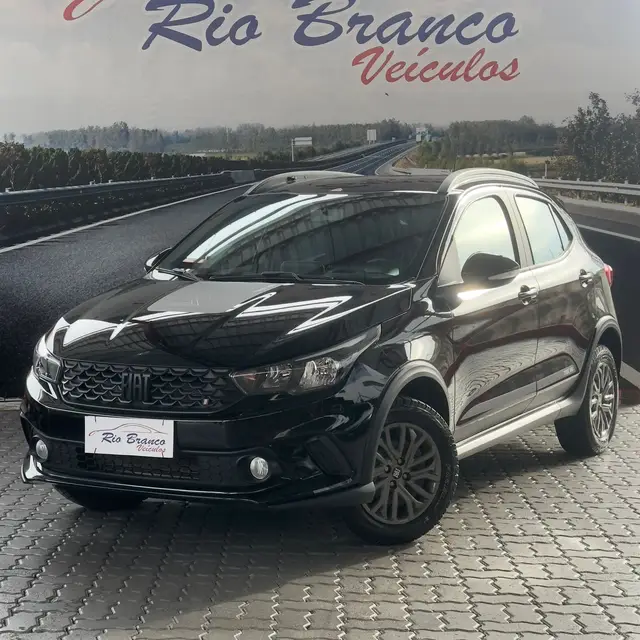 Carro Fiat Argo 2021 Trekking 1.3 (Flex)