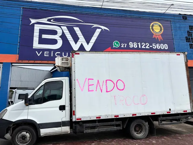 Carro Iveco Daily Chassi 2011 55C16