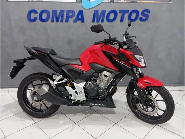 Honda CB 300F Twister (ABS)
