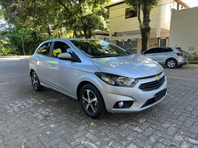 Carro Chevrolet Onix 2018 1.4 LTZ SPE/4 (Aut)