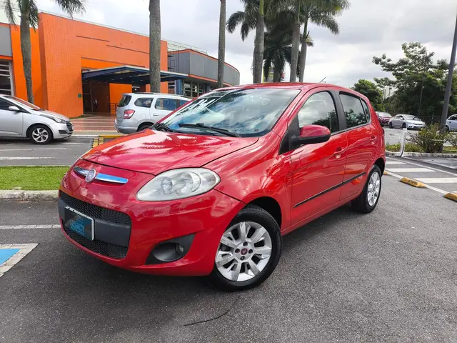 Carro Fiat Palio 2014 Attractive 1.0 8V (Flex)