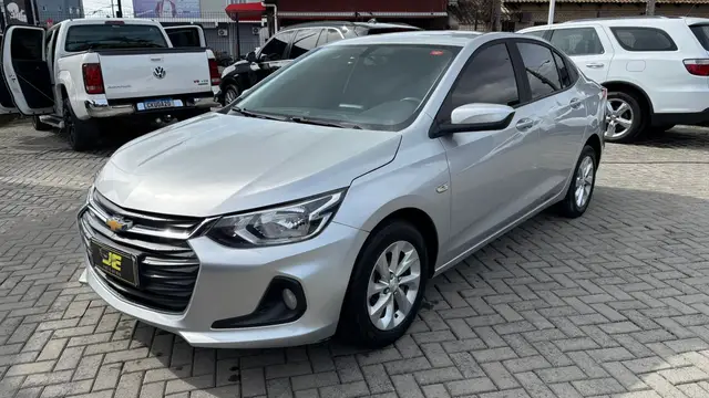 Carro Chevrolet Onix Plus 2020 1.0 LTZ Turbo Flex (Aut)