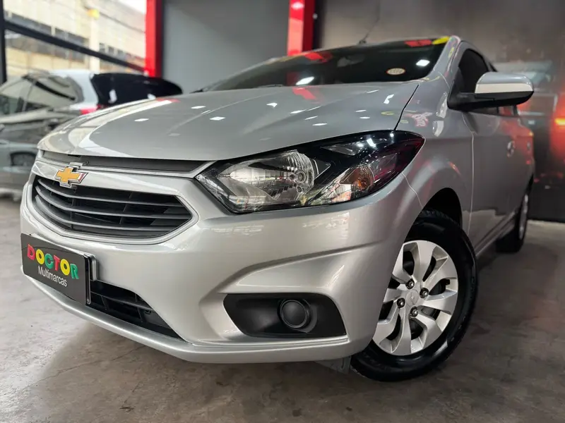 Chevrolet Onix 1.0 LT SPE/4
