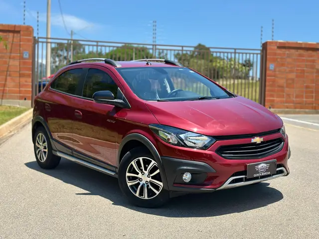 Carro Chevrolet Onix 2017 1.4 Activ SPE/4