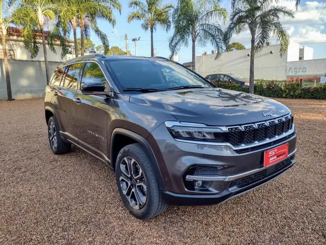 Carro Jeep Commander 2023 Limited 1.3 T270