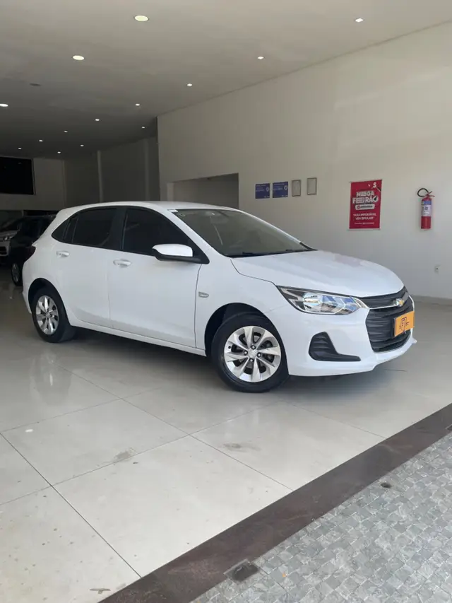 Carro Chevrolet Onix 2022 LT II 1.0 (Flex)