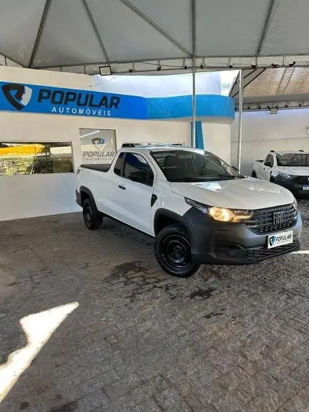 Carro Fiat Strada 2023 Endurance 1.4 Cabine Plus (Flex)