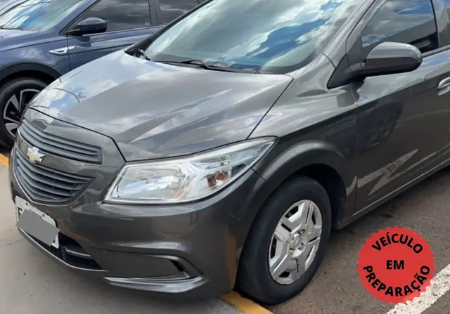 Carro Chevrolet Onix 2015 1.0 LS SPE/4