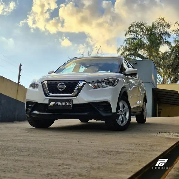 Nissan Kicks 1.6 S (Flex)