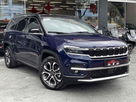 Commander Limited 1.3 T270
