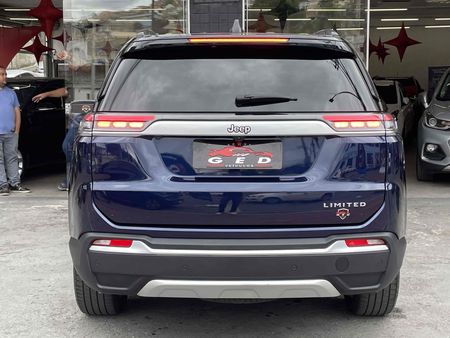 Commander Limited 1.3 T270