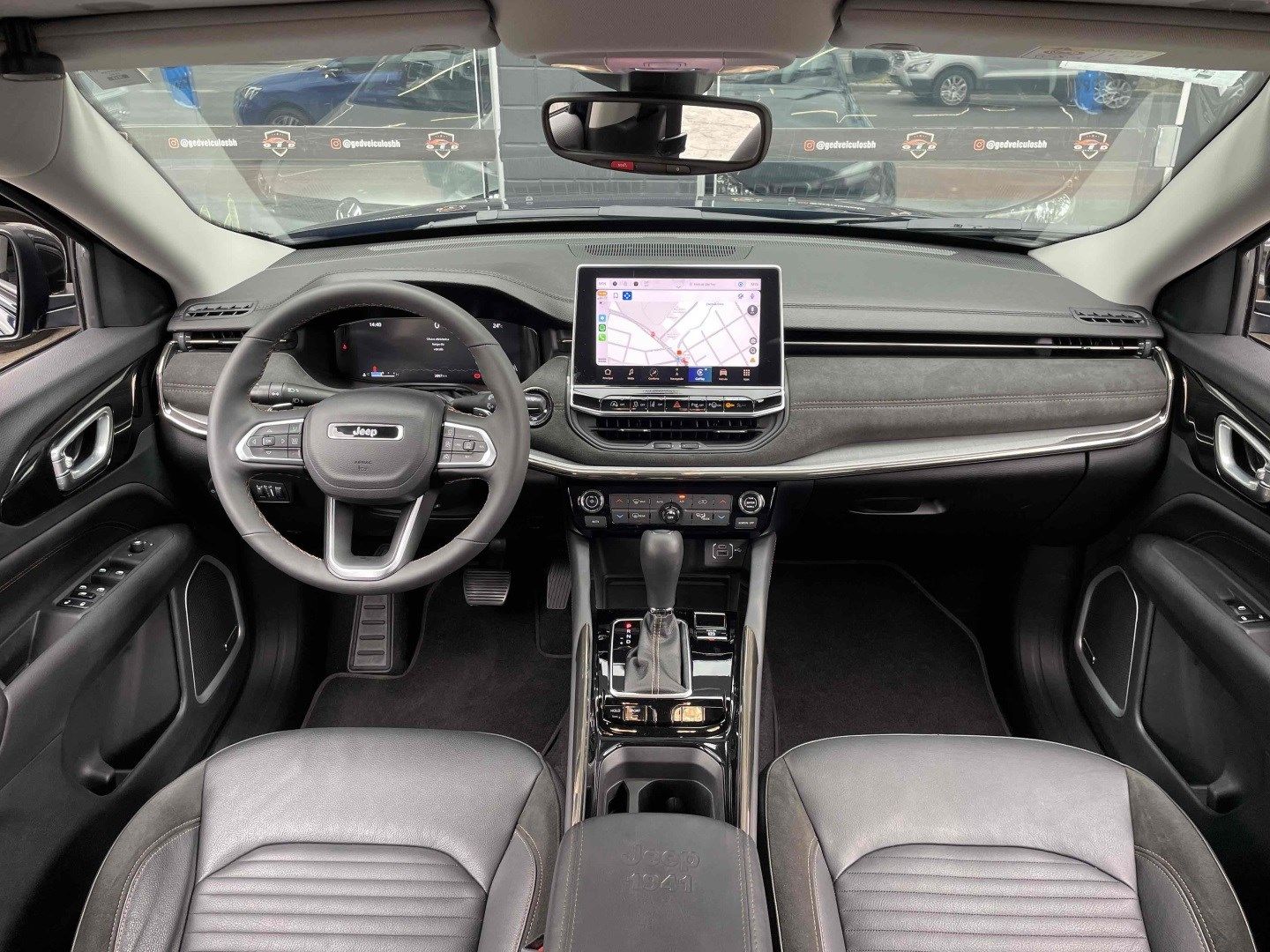 Jeep Commander
